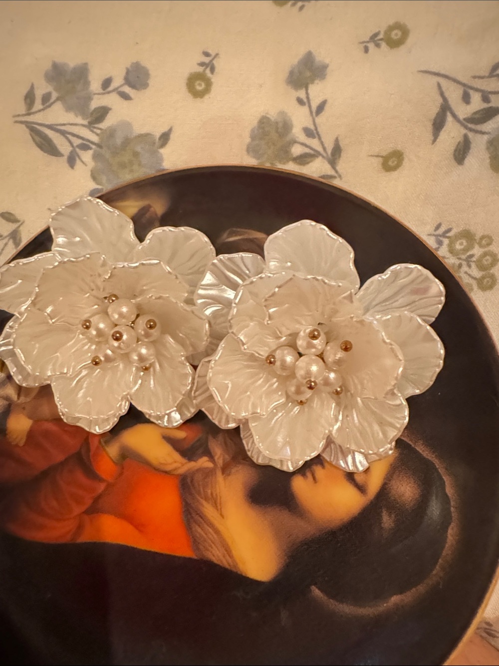 Elegant White Pearl Floral Statement Earrings - Unbranded